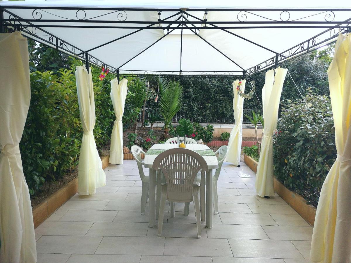 Valevalehome - Home Gallery With Fully Equipped Kitchen, Reserved Parking, Big Garden オルビア エクステリア 写真